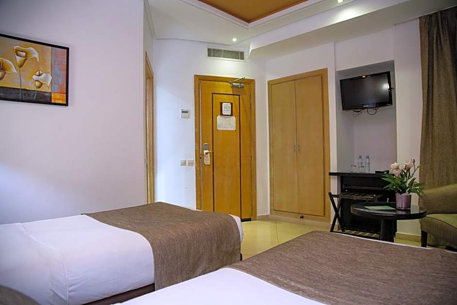 Malak Hotel