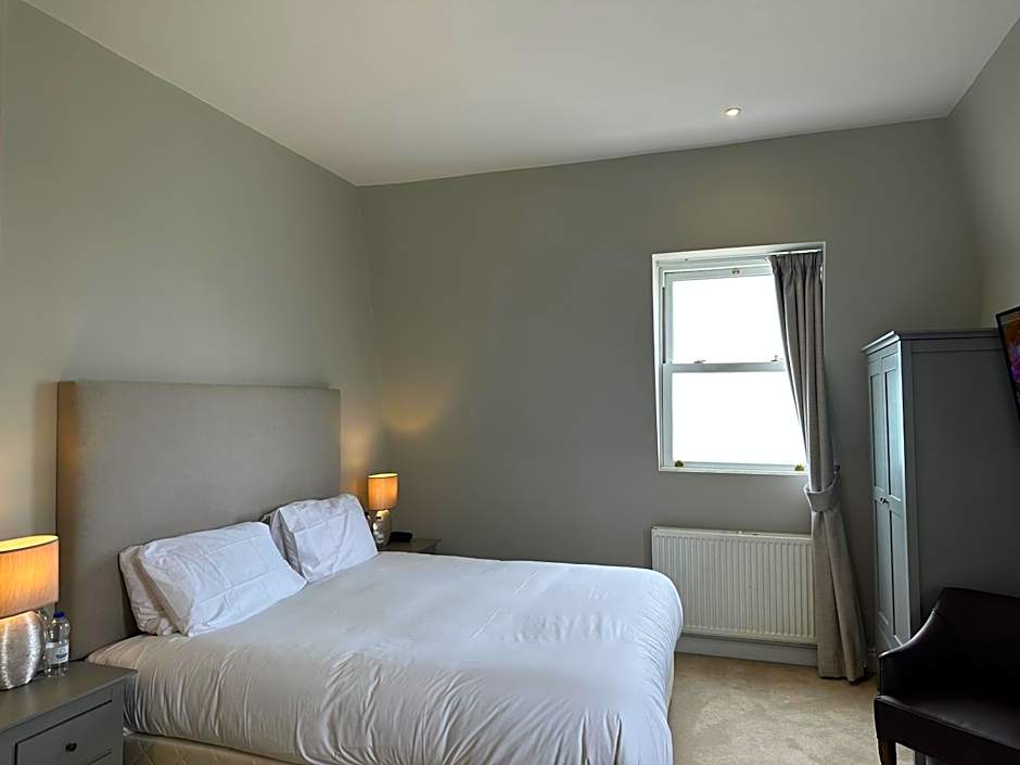 The Chatsworth Hotel