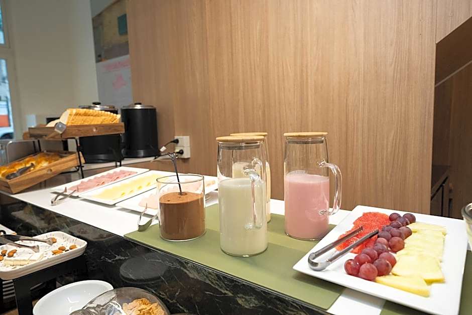 Vain Boutique Hotel