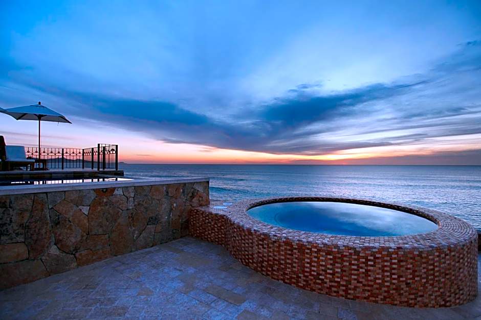 Cabo Surf Hotel