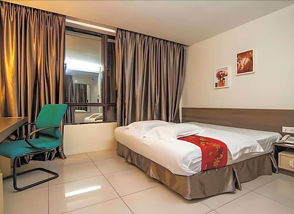 Green Hotel Puchong