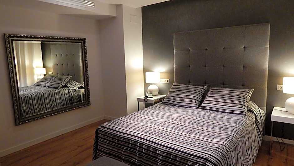 Hotel Palau dels Osset