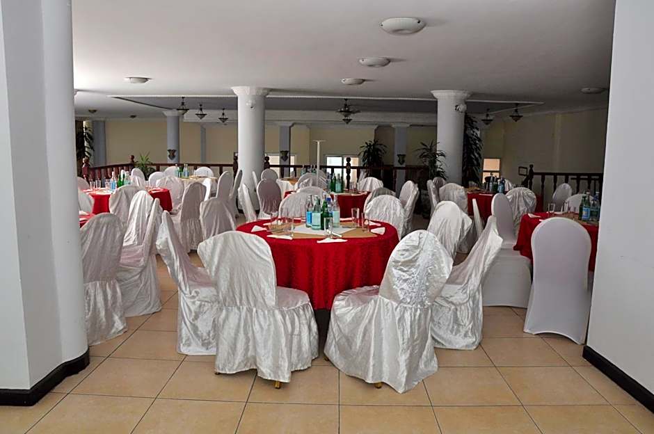 Kaleb Hotel