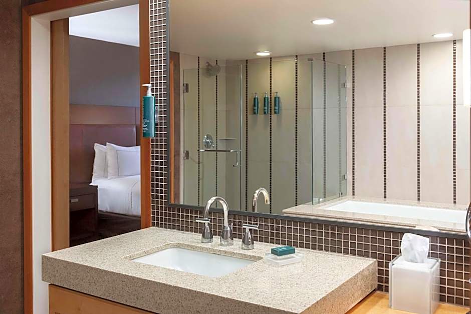 Hilton Orange County-Costa Mesa