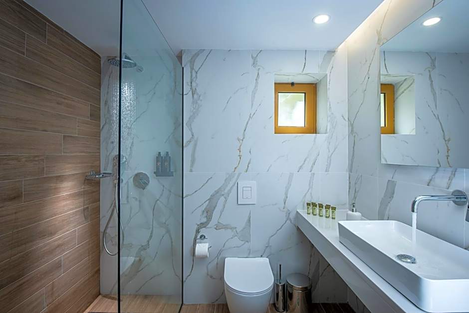 Mary Hotel & Mary Royal Suites