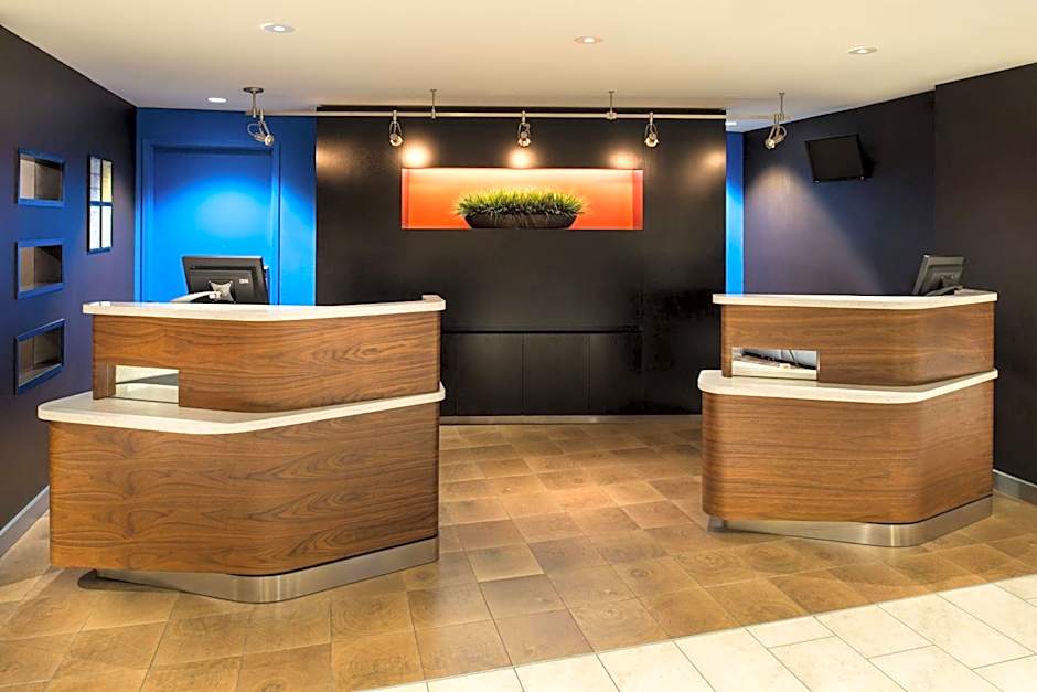 Courtyard by Marriott Palm Desert