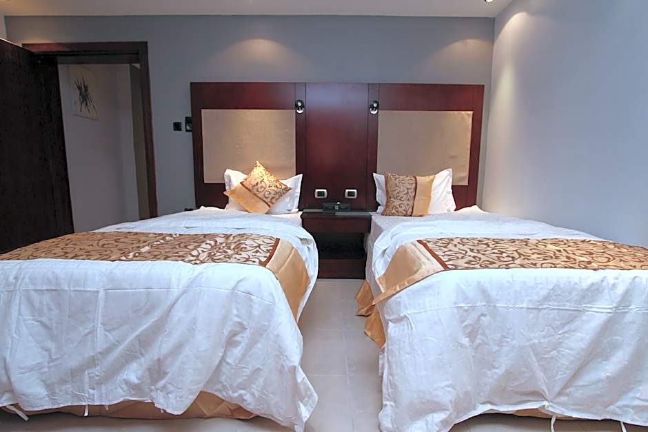 Raoum Inn Hail