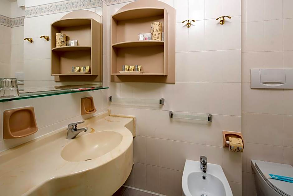 Hotel Des Nations - Vintage Hotel sul mare