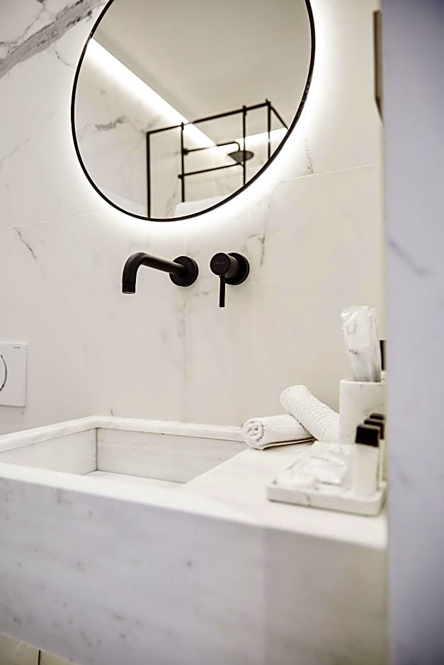 Hotel ONIRO - Luxury Rooms & Wellness Suites