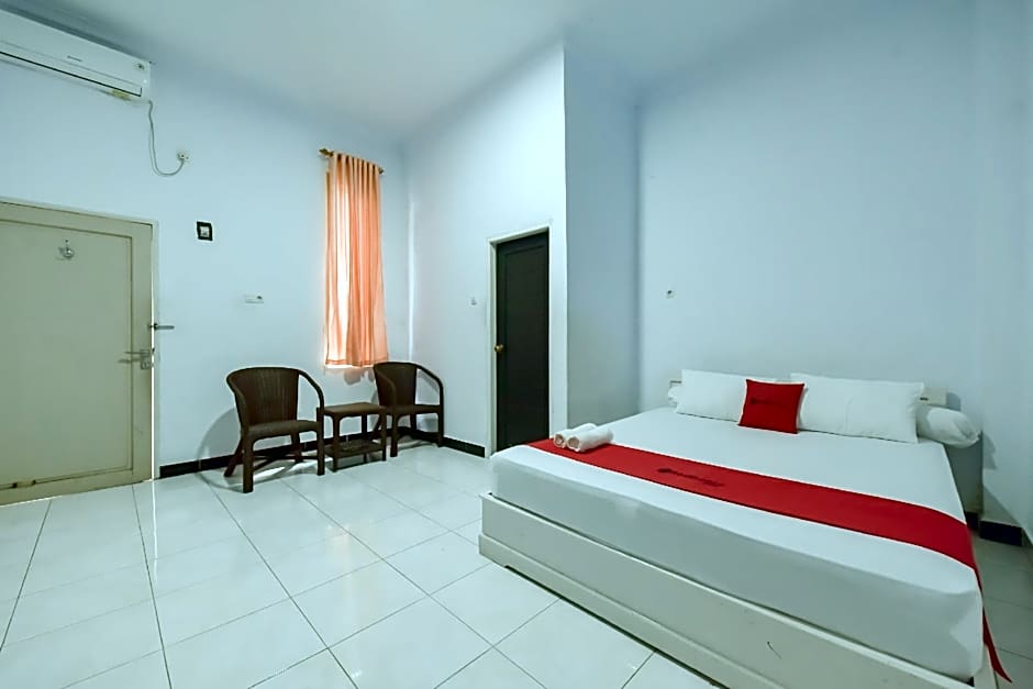 RedDoorz Syariah near Ramayana Mall Tarakan