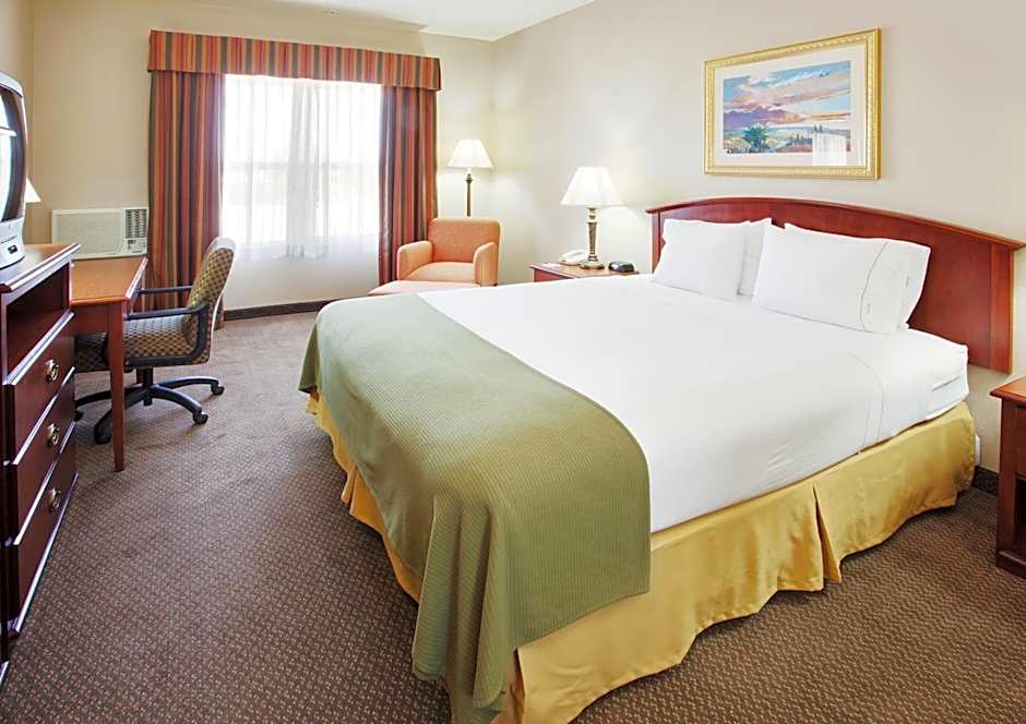 Holiday Inn Express- West Sacramento By IHG
