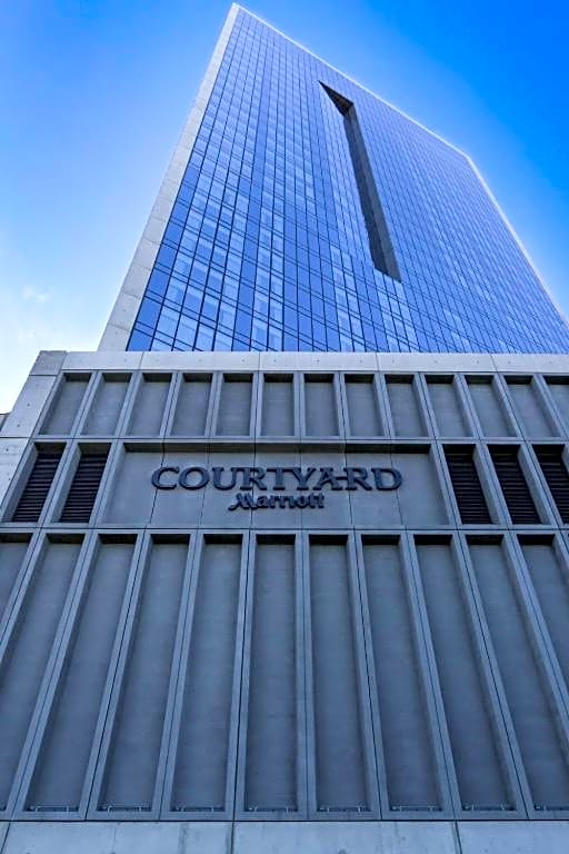 Courtyard by Marriott Long Island City/New York Manhattan View