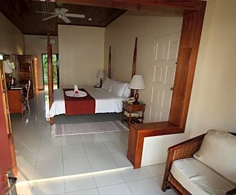 King or Double Room with Sea View