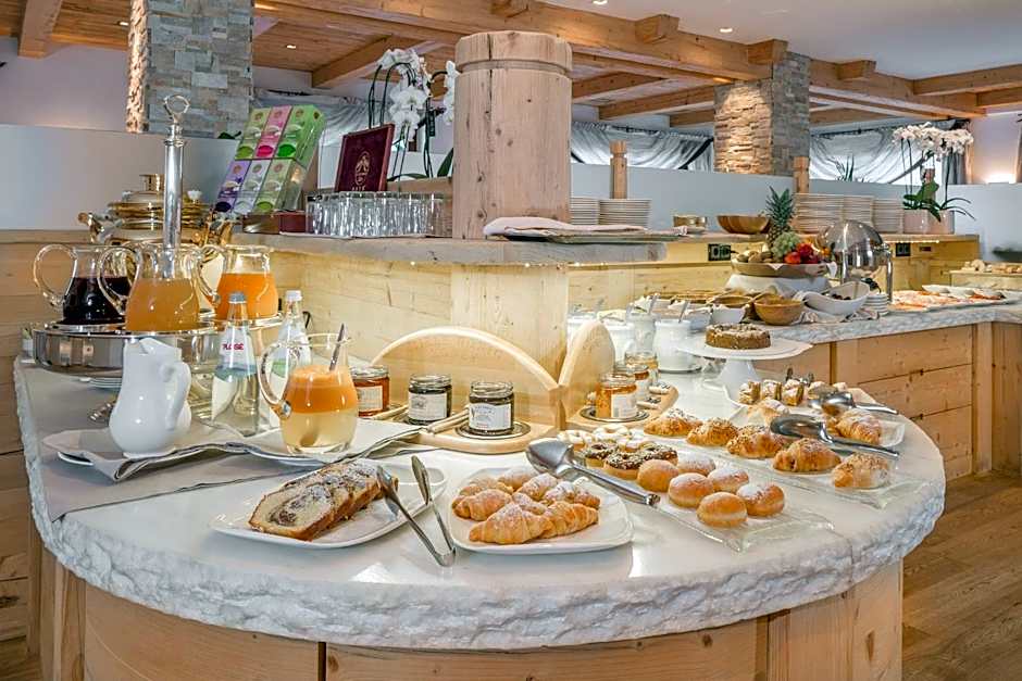 Savoy Dolomites Luxury & Spa Hotel