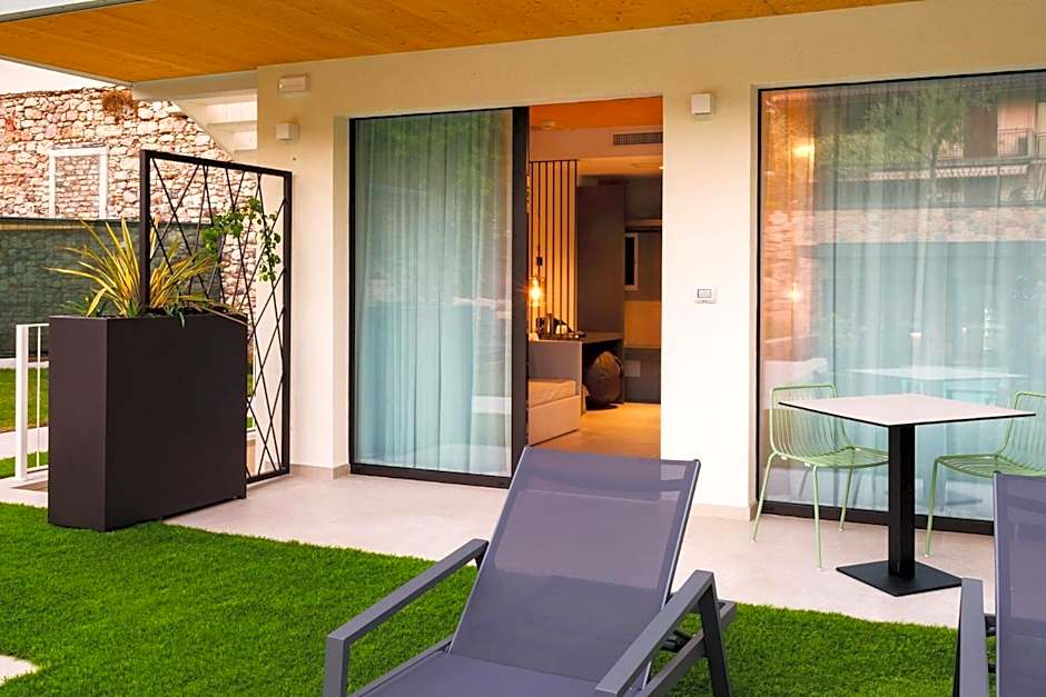 Relais Limonaia - Suites & Garden SPA