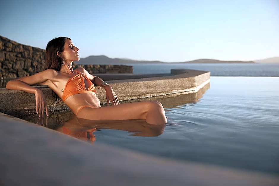 Amazon Mykonos Resort & Spa