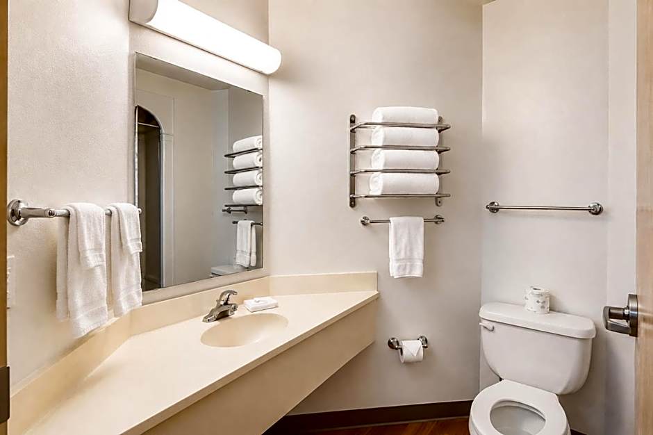 Econo Lodge Menomonie