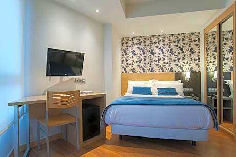 Small Double Room