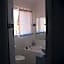 A1 Kynaston Guest House bed and breakfast or self catering
