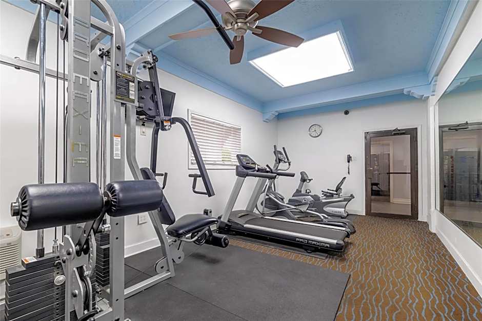 Motel 6 Dallas TX Downtown