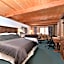 The Boulder Creek Lodge