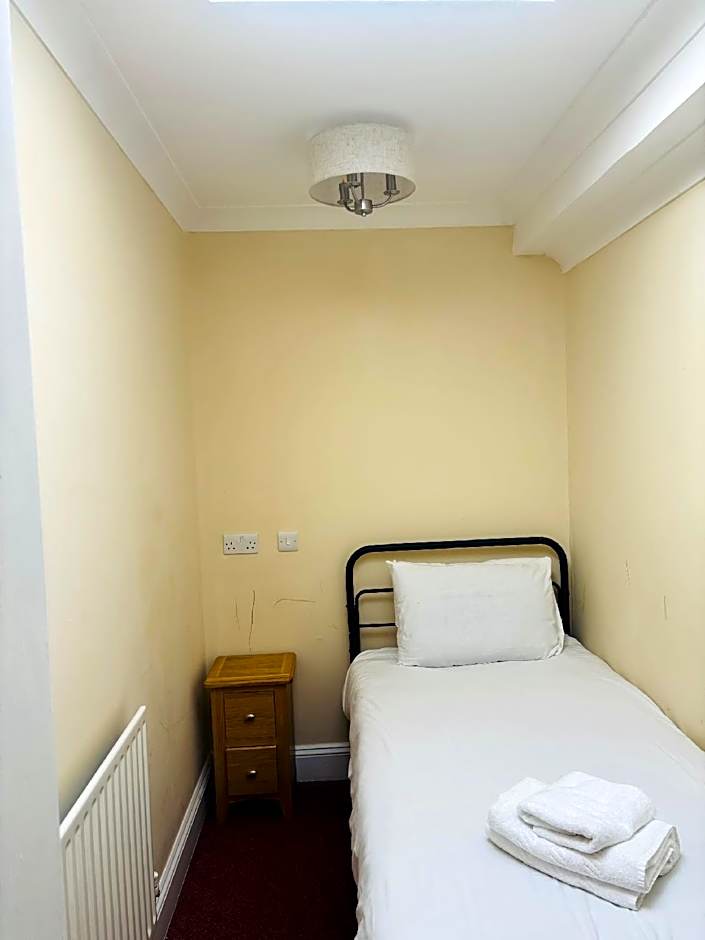 Rothwell House Hotel 