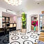 Best Western Plus Celebrity Suites