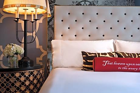 Premium King Room with Park View