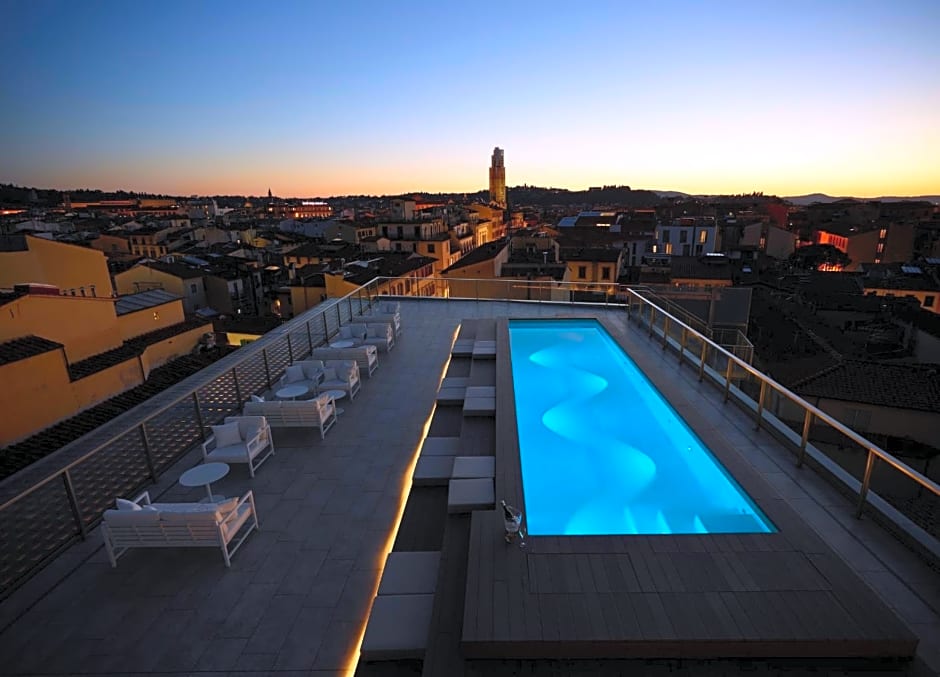 Hotel Glance In Florence
