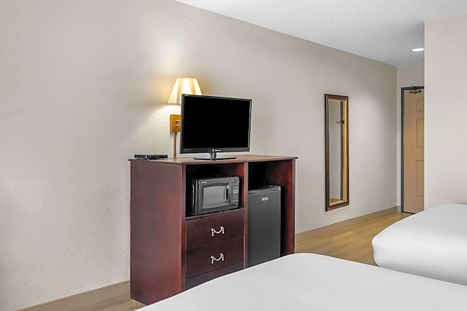 Country Inn & Suites by Radisson, Hot Springs, AR