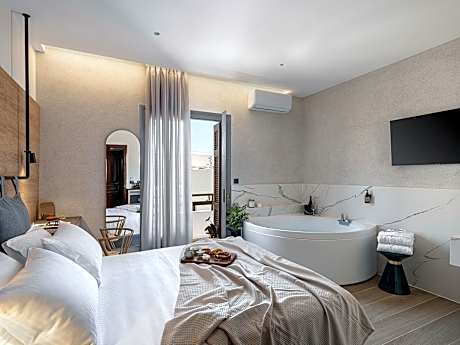 Deluxe Double Room with Spa Bath