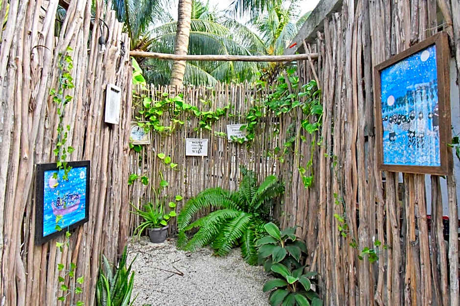 Casa Maria Bonita Hotel & Restaurant El Cuyo by Spot Rentals