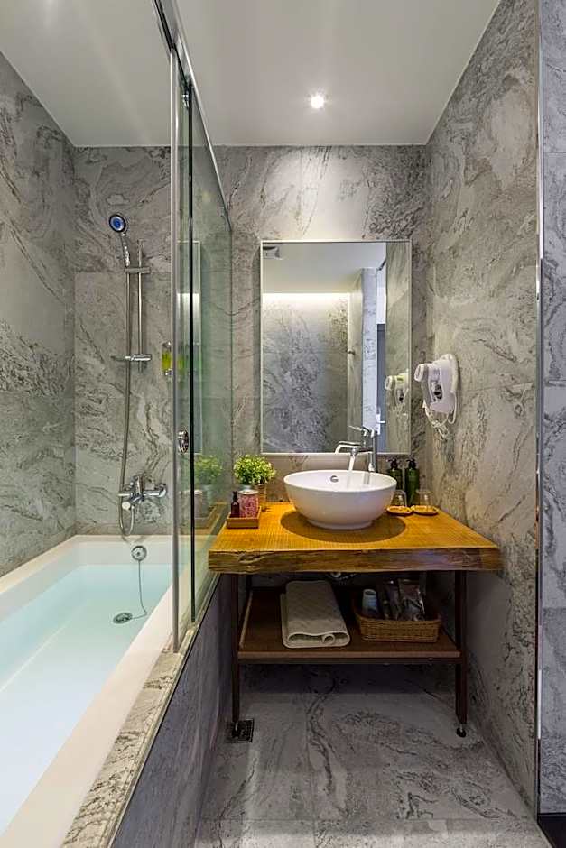 CHECK inn Yilan LuoDong