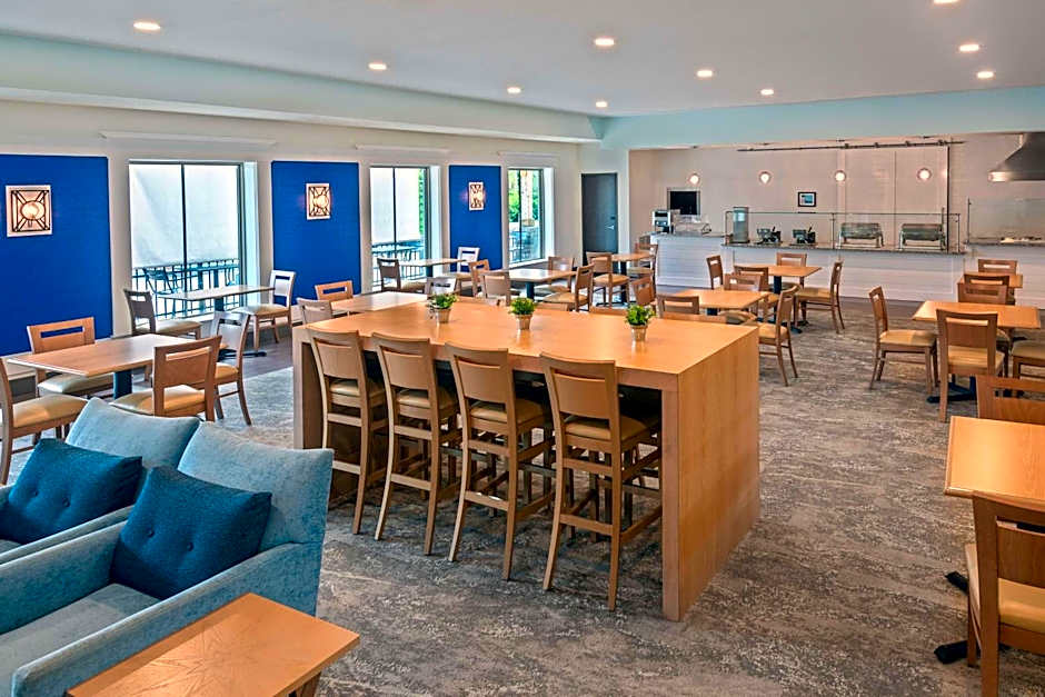 Ameniti Bay, BW Signature Collection