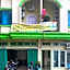 CK Homestay Syariah near Lippo Plaza Jambi Mitra RedDoorz