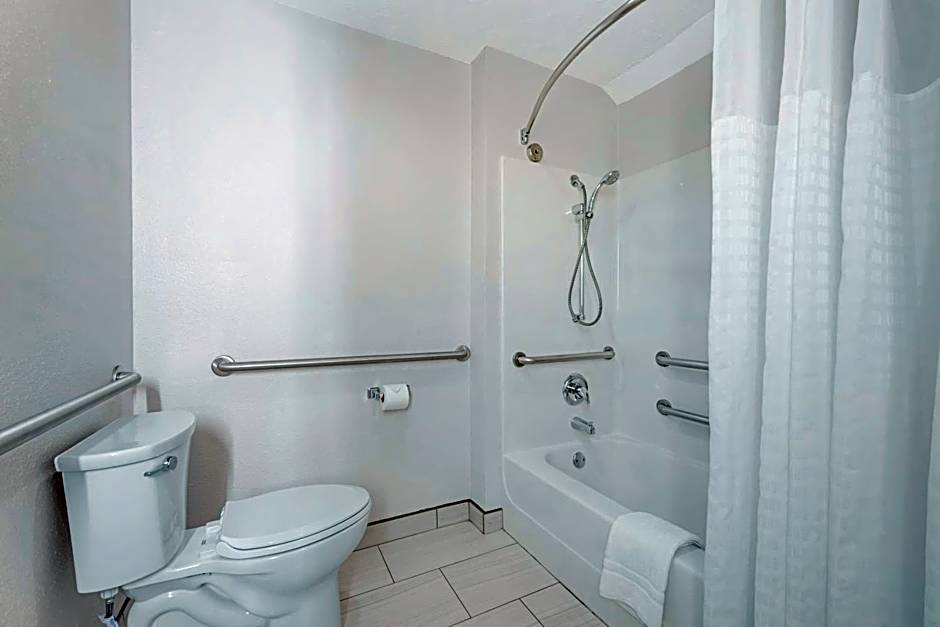 Comfort Suites Salem