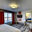 Holiday Inn Express Hotel & Suites Milwaukee Airport By IHG