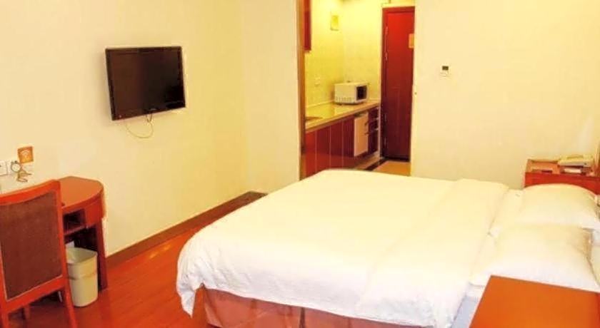 Greentree Inn Anhui Hefei Huangshan Road Business Hotel – Hefei, VA