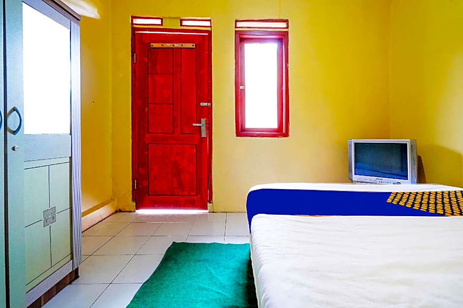 SPOT ON 91638 Anna Homestay Syariah