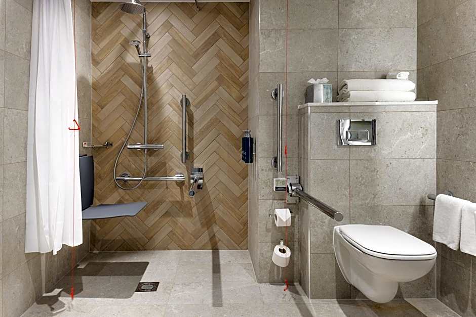 DoubleTree by Hilton Bristol North