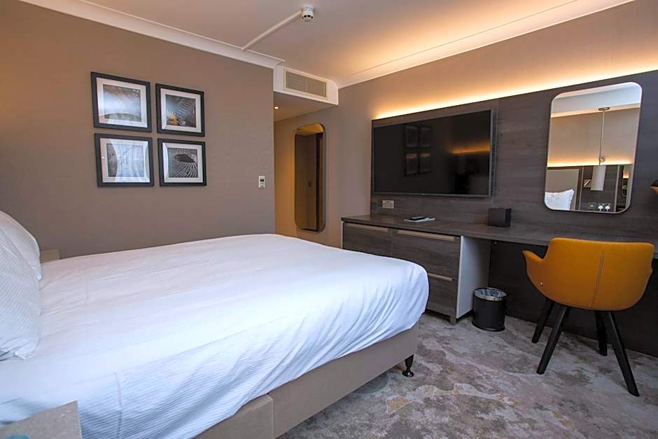 Best Western Plus Moat House Reading