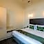 Quest Napier Hotel