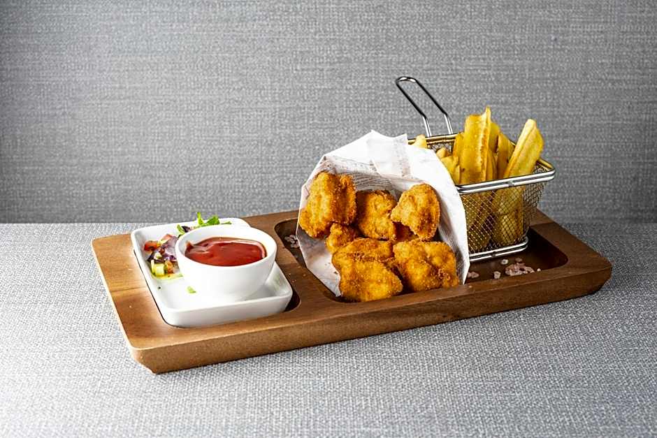 Aura Hotel Adults Only