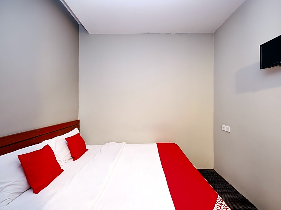 Hotel O Hills Residence