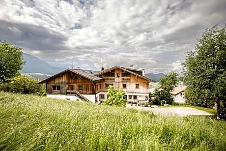 Pension Haus Tirol