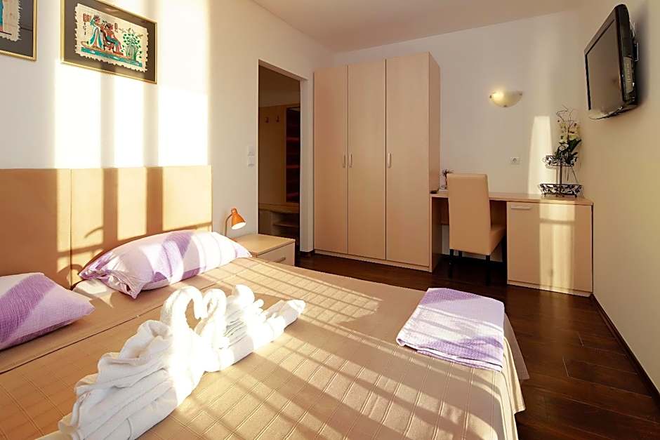 Pension Riviera-Šilo