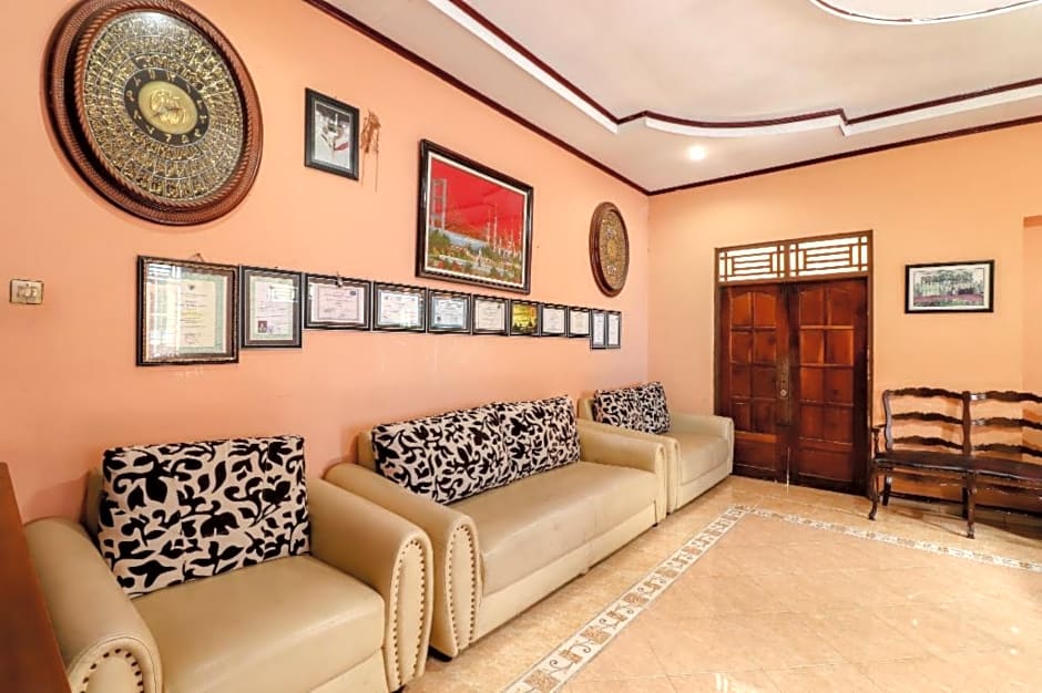 Nurudin House by ZUZU