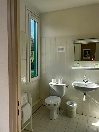 Double or Twin Room with Sea View