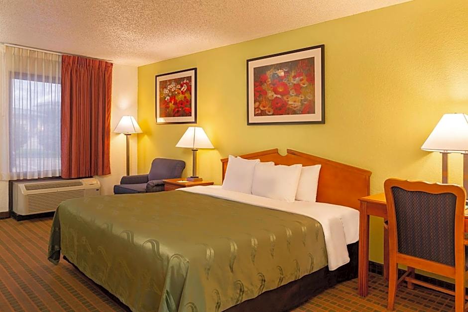 Quality Inn At Arlington Highlands