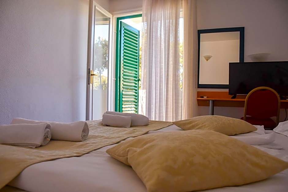 Hotel Sirena Hvar